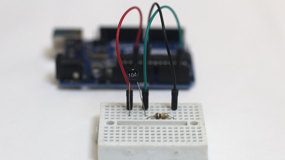 How to Control WS2812B Addressable RGB LEDs using Arduino - Circuit Geeks